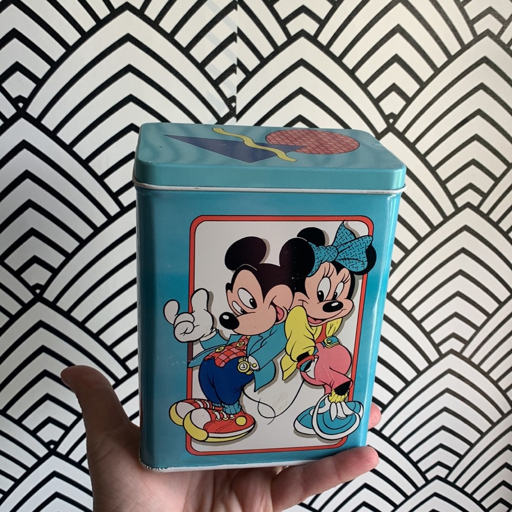 Retro Mickey and Minnie 80s collectible Tin container Disney Rare design!